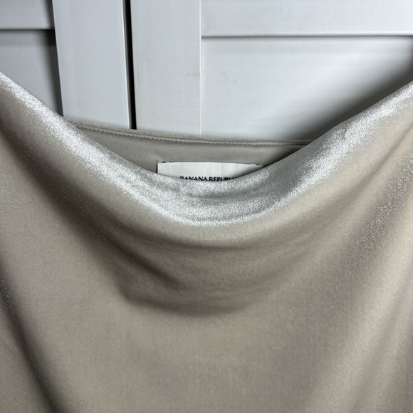 Banana Republic Velvet Cowl Neck Camisole Size Large Crystal Sand NWT - Picture 5 of 10
